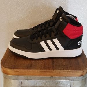 Adidas Hoops 2.0 Mid shoe